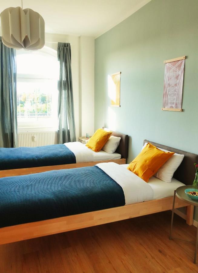 Luvono Apartments - 2 Schlafzimmer / Netflix / Disney+ มัคเดอบวร์ก ภายนอก รูปภาพ